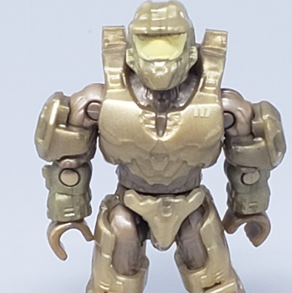 Mega Construx Halo Gold Master Chief Mini-Action Figure - Picture 8 of 8